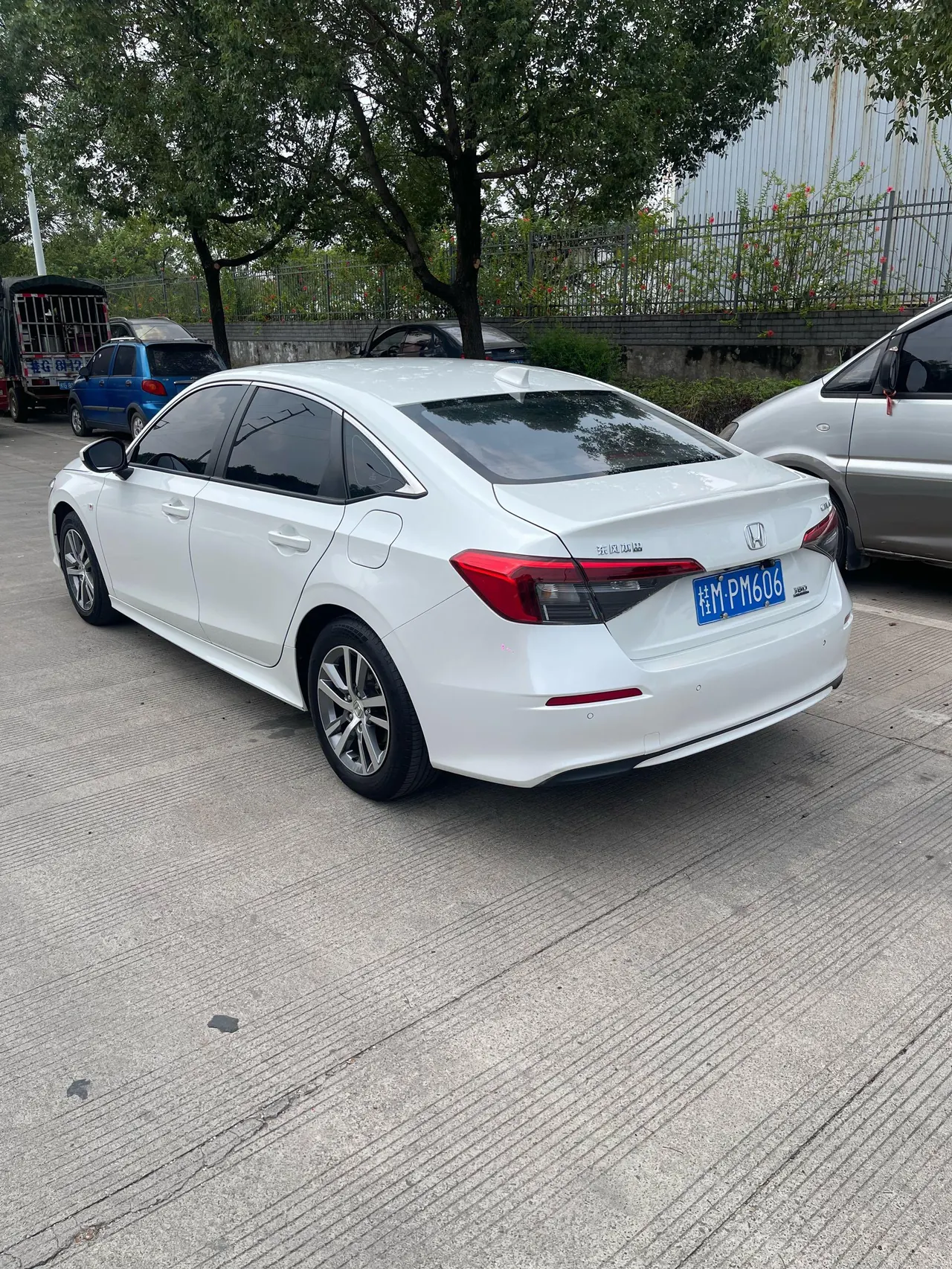Honda 2022 Civic 1.5T Stepless 180TURBO Shangqing Edition Automatic Gear 9