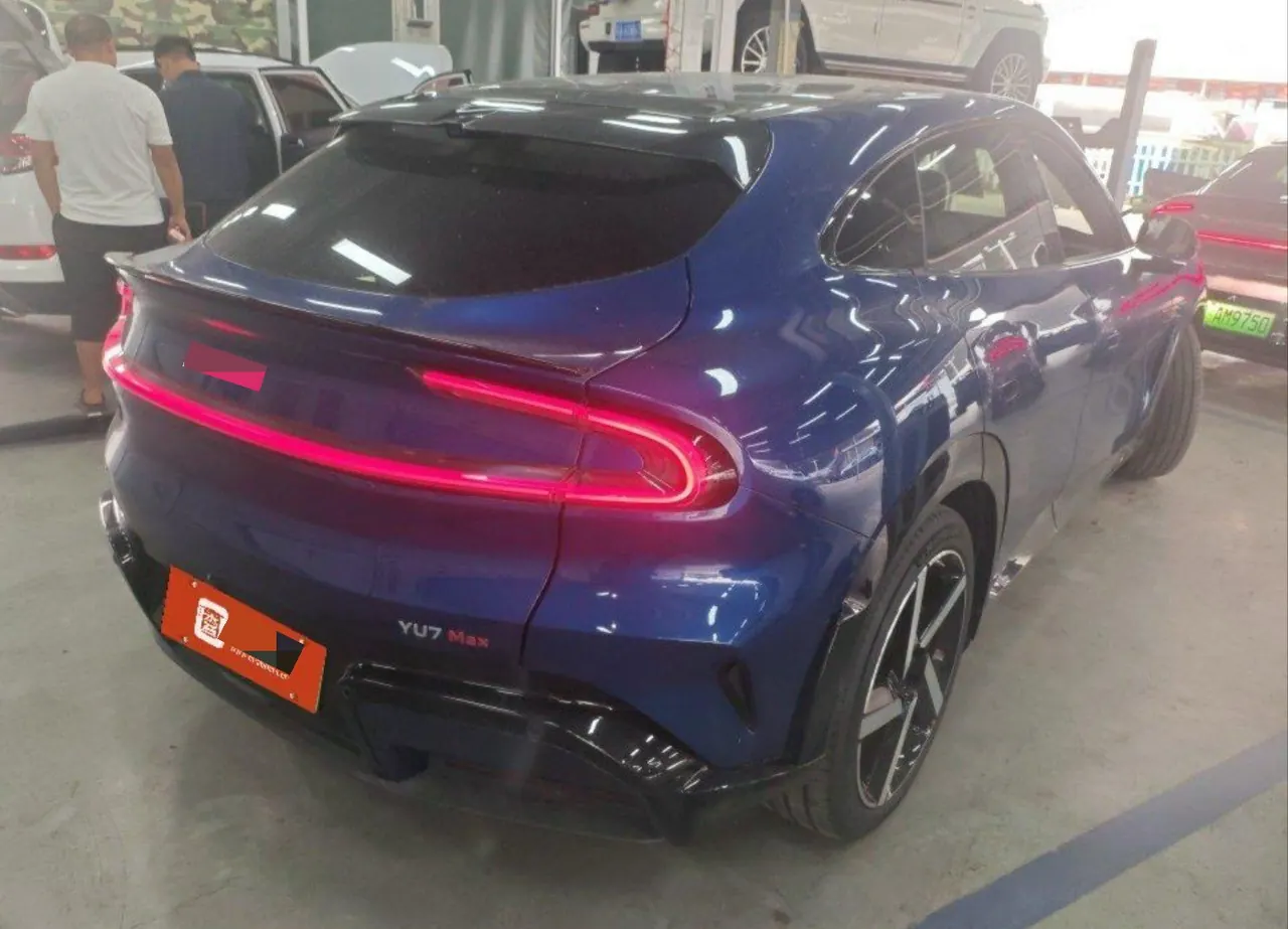 MI 2025 YU7 Long Endurance High Performance Four-wheel Drive Max Edition Automatic Gear 3