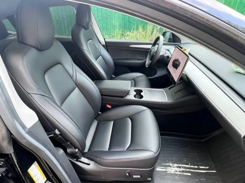 Tesla 2022 Model Y rear-wheel drive version automatic transmission 14