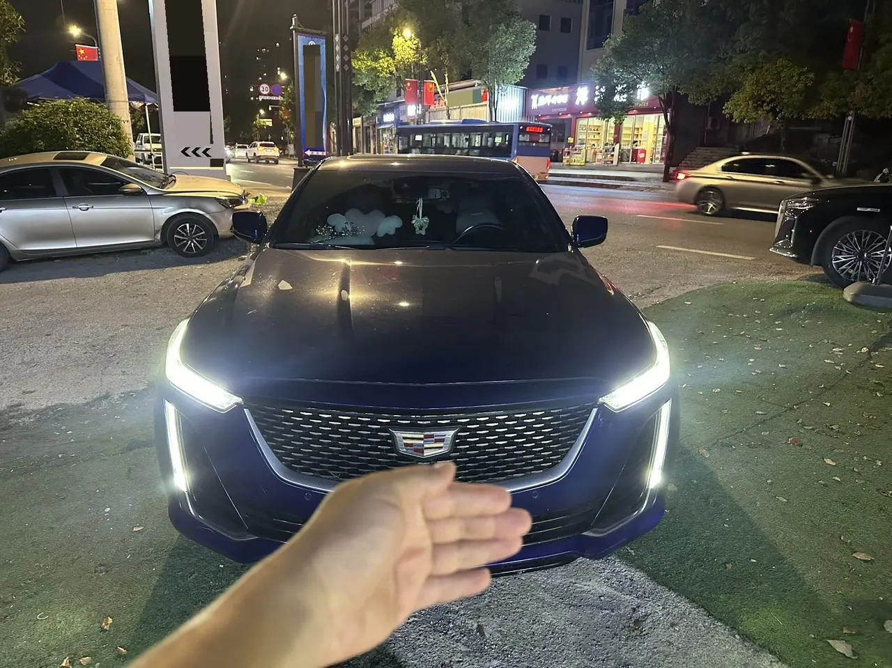 Cadillac 2023 CT5 2.0T 28T Luxury (Standard Edition) Automatic Gear 2