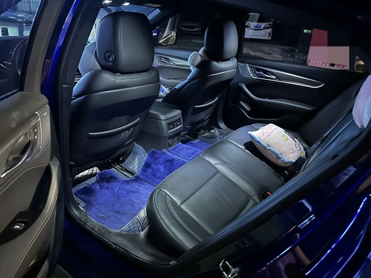 Cadillac 2023 CT5 2.0T 28T Luxury (Standard Edition) Automatic Gear 4