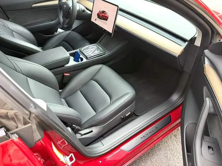 Tesla 2022 Model 3 rear-wheel drive version of automatic transmission 4