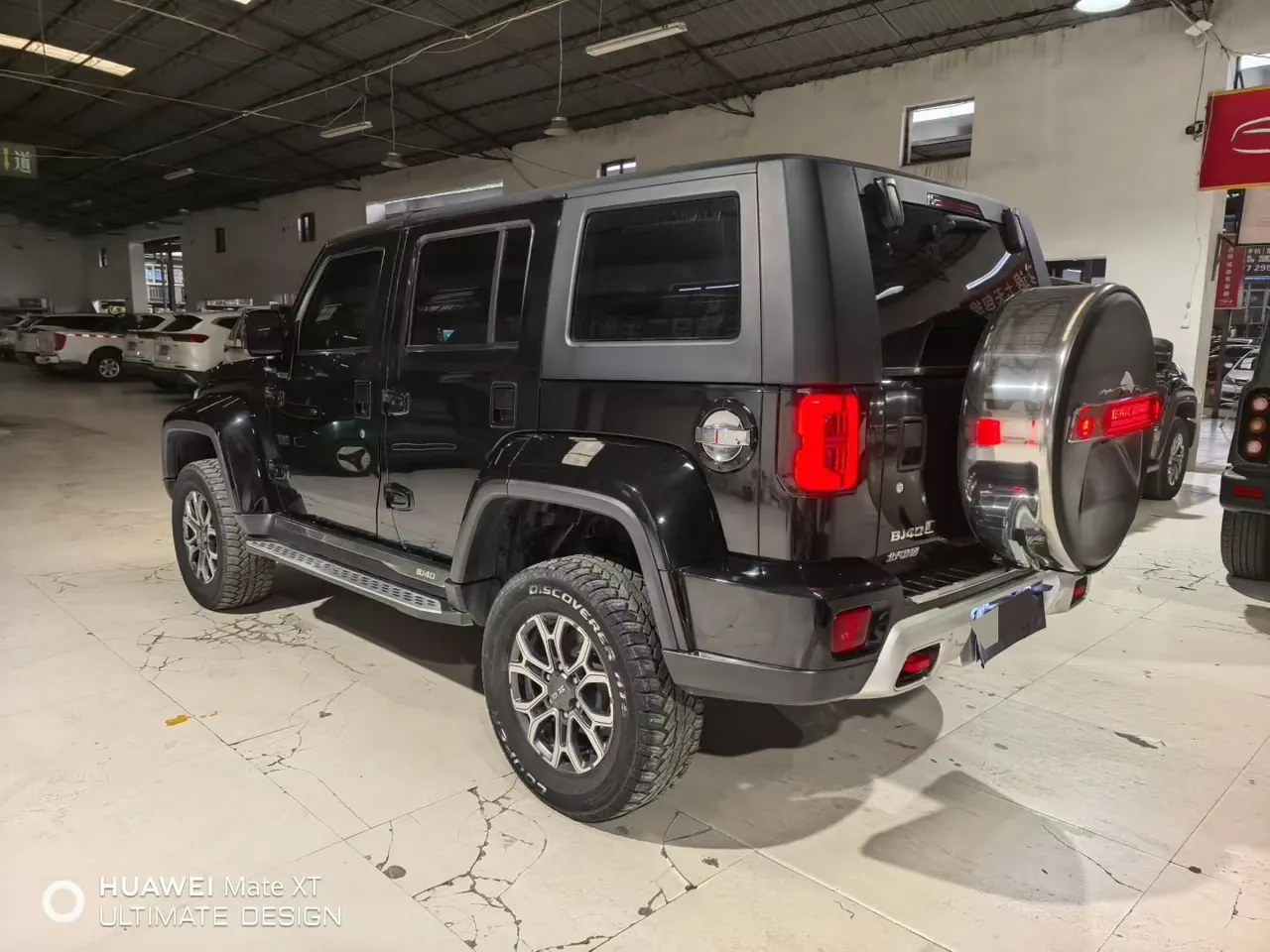 Beijing 2023 BJ40 2.0T 4-wheel drive city hunter version chivalrous automatic gear 4