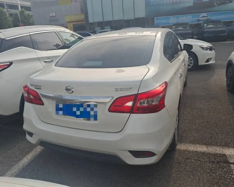 Nissan 2024 Xuanyi Classic 1.6 Stepless XE Comfort Edition (Change 2) Automatic Gear 3
