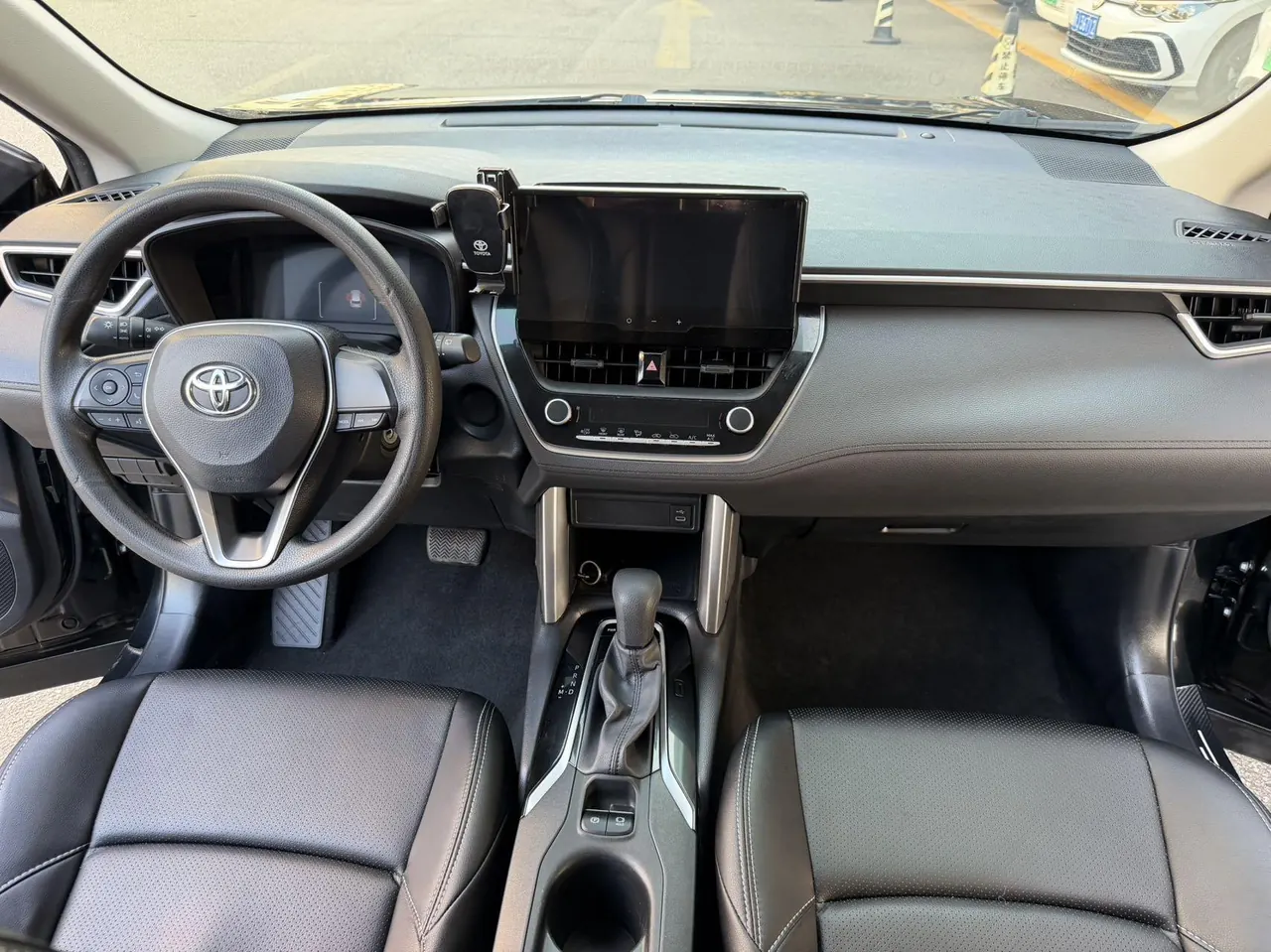 Toyota 2023 Front Landa 2.0 Stepless Leading Edition Automatic Gear 8