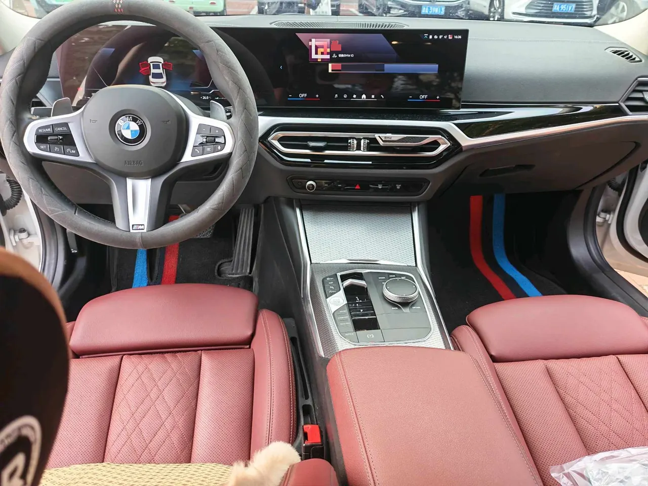 BMW 3 Series 2024 325Li 2.0T M Sports Obsidian Night Suit Automatic Gear 4