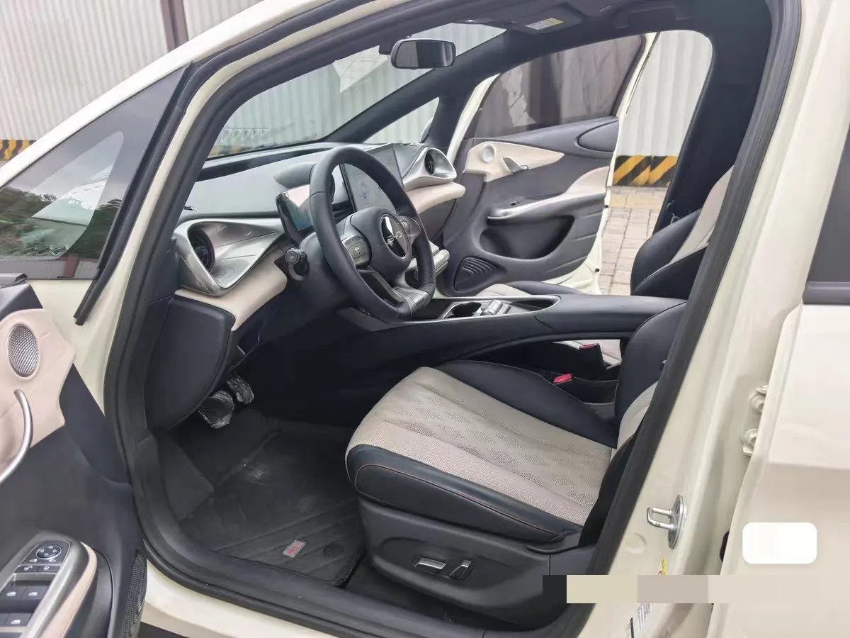 BYD 2023 Dolphin 420km Fashion Edition Automatic 3