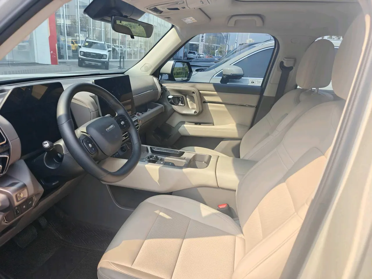 Haval 2026 big dog PLUS Hi4 1.5T 150km tidal wave electric version automatic gear 3
