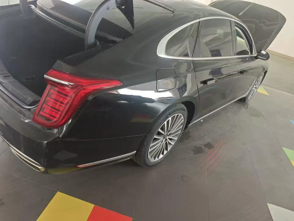 HongQi 2020 H9 48V 2.0T Zhilian Flag Edition Automatic Gear 5