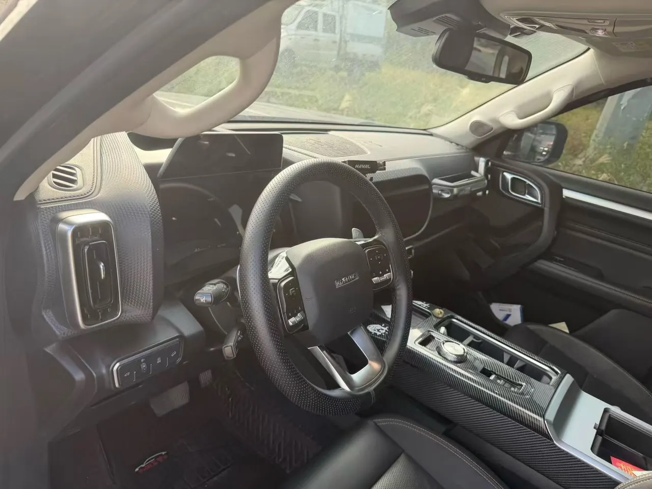 Haval 2022 big dog 2.0T 4-wheel drive asthma dog hunting version automatic gear 3