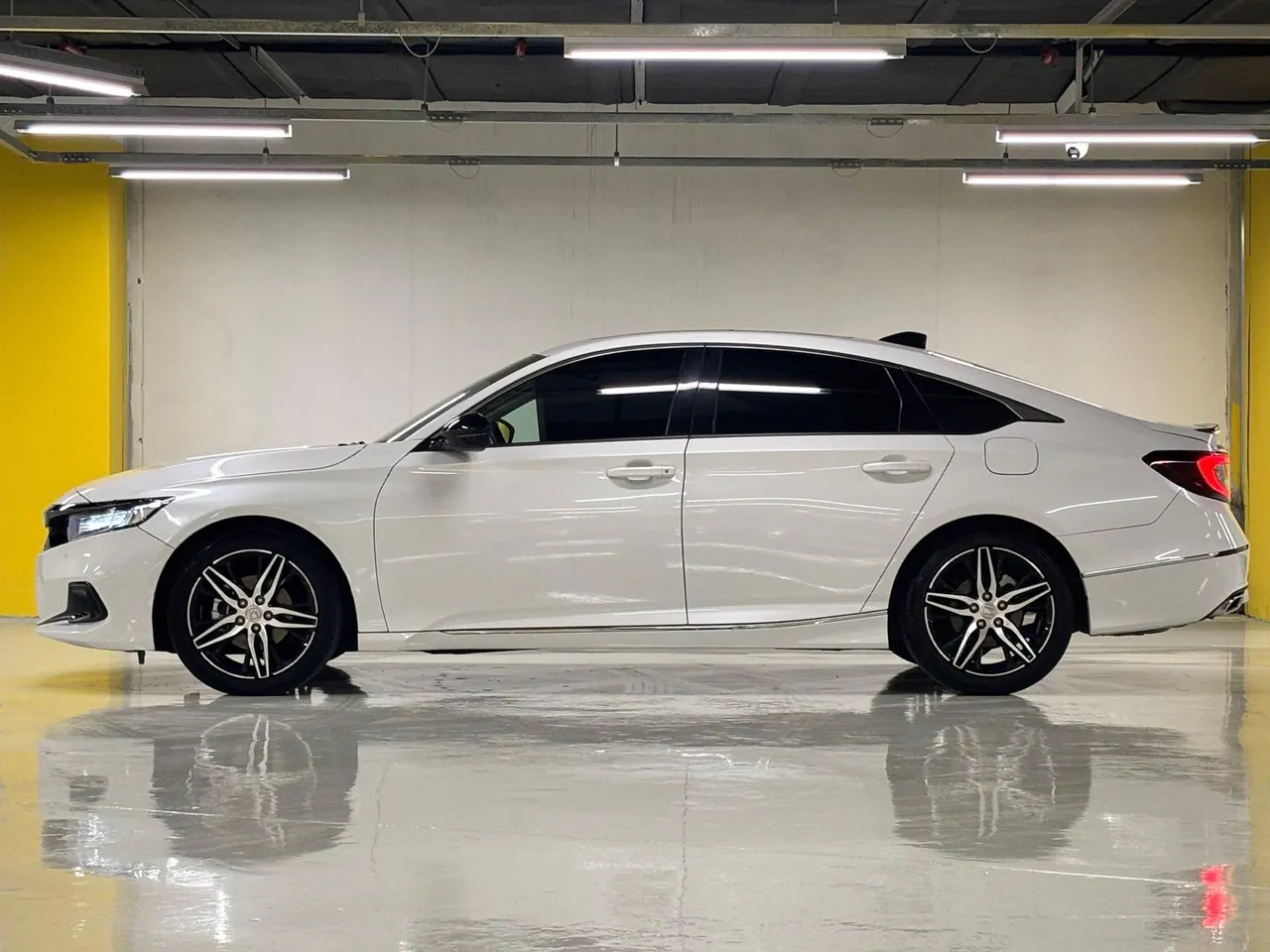 Honda 2022 10th Generation Accord 1.5T Stepless 260TURBO Magic Night Premium Edition Automatic Gear 5