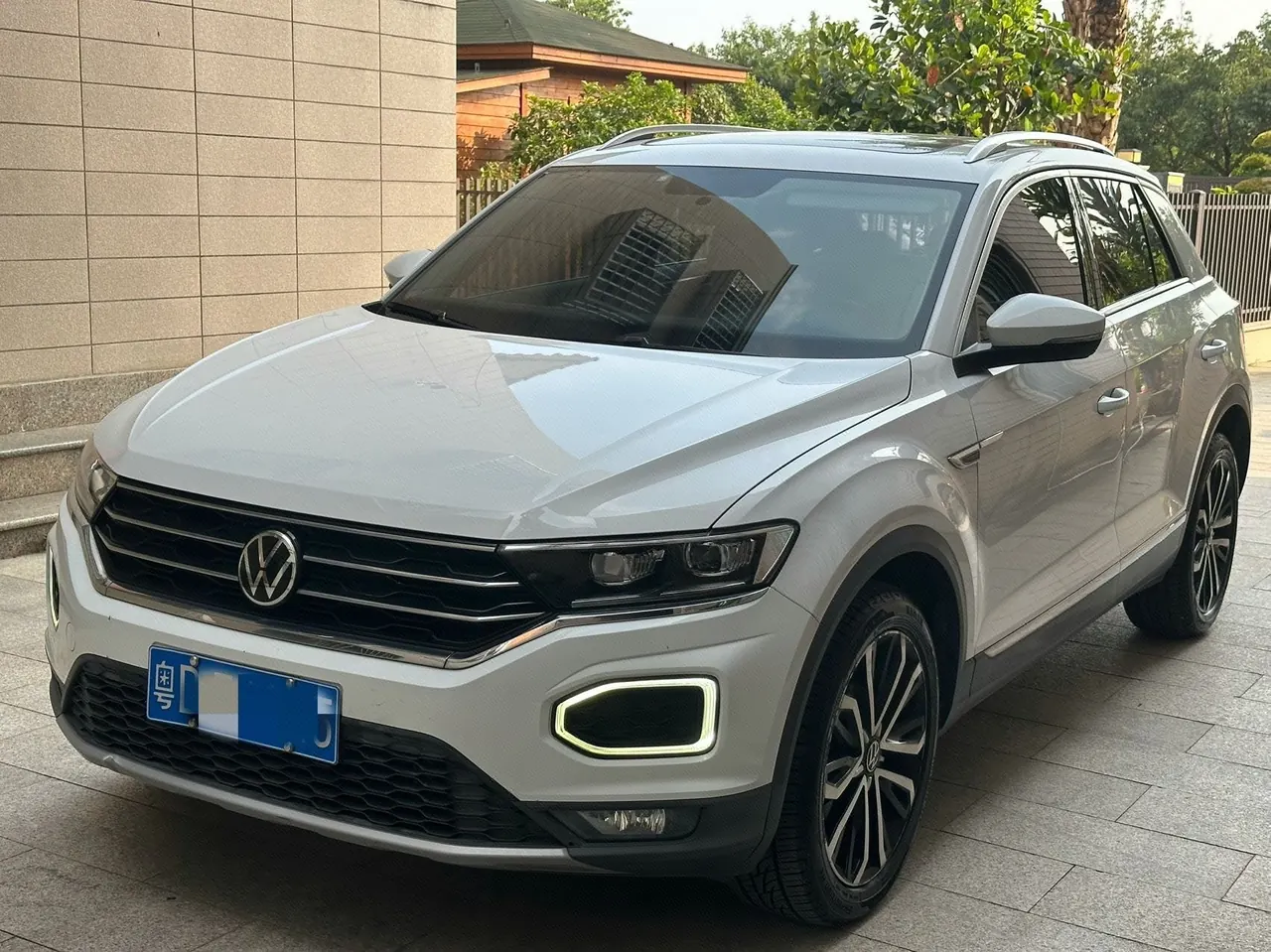 Открыть галерею: Volkswagen 2020 Tange 1.4TSI 280TSI Two-Drive Elite Automatic Gear