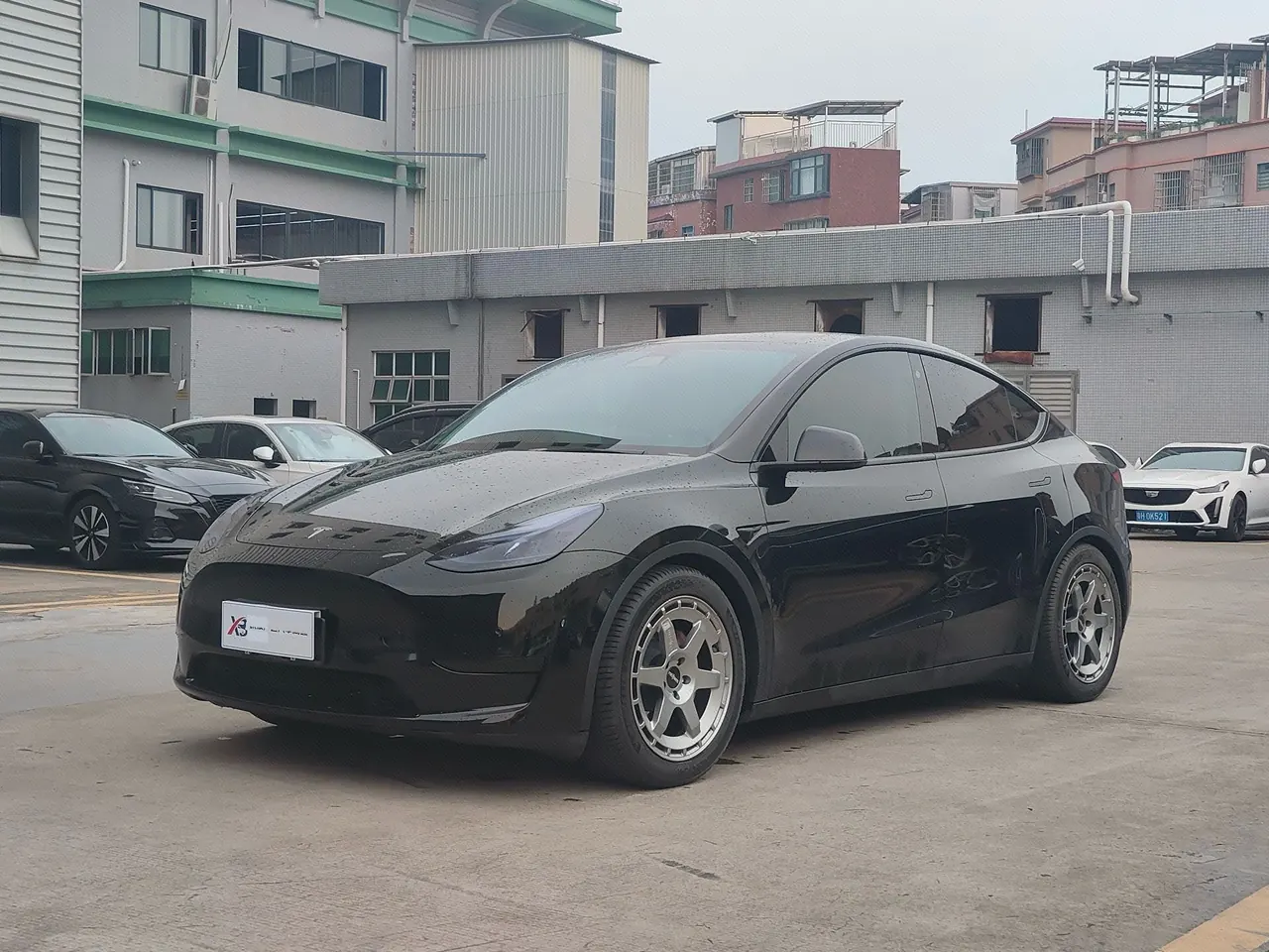 Открыть галерею: Tesla 2022 Model Y rear-wheel drive version (facelift) automatic gear