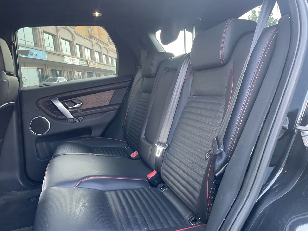 Land Rover 2022 Discovery Sports Edition 48V 2.0T 249PS R-Dynamic S Performance Edition Automatic Gear 8