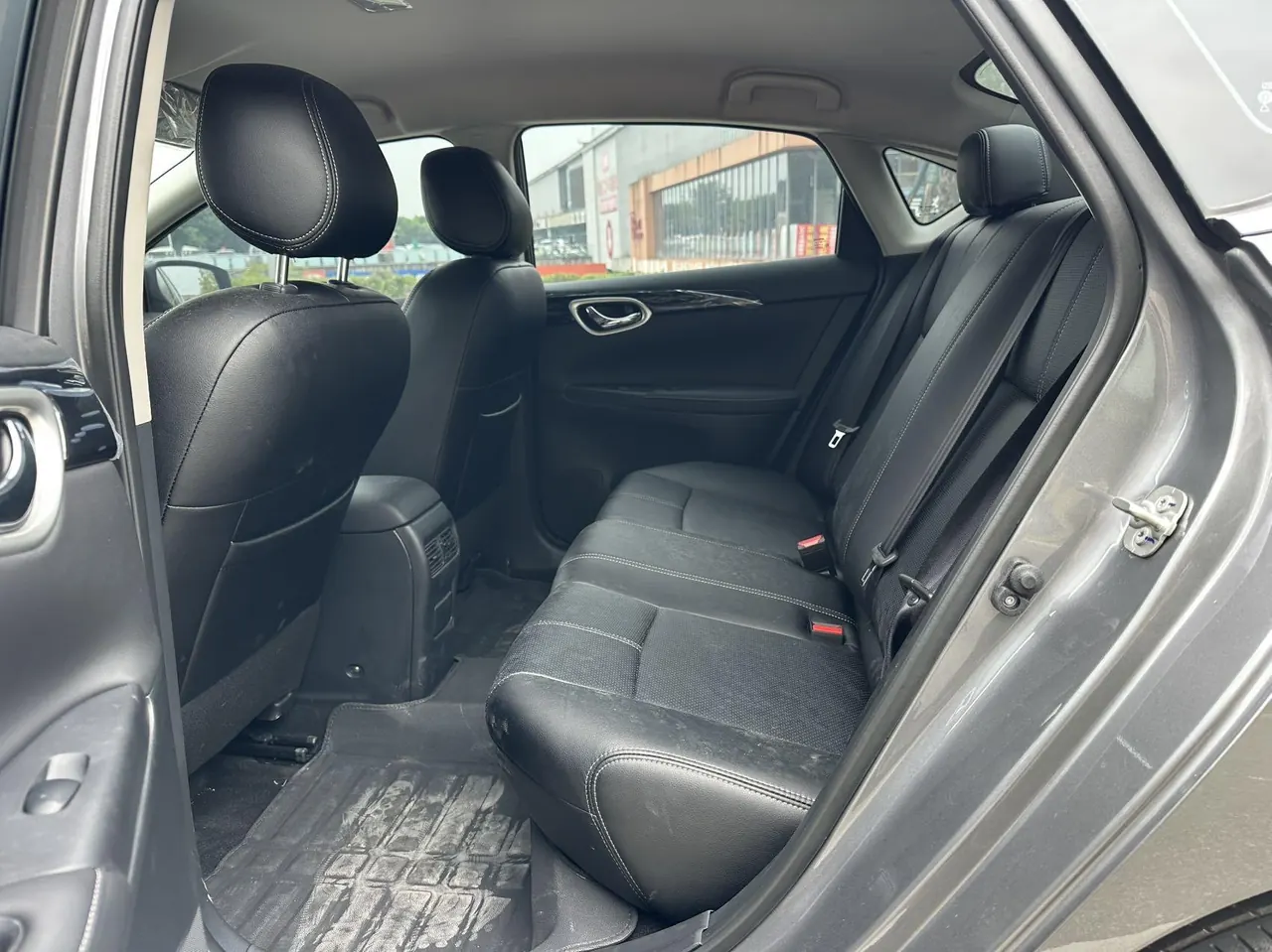 Nissan 2026 Sylphy Classic 1.6 Stepless Peace of Mind Edition Automatic Gear 9