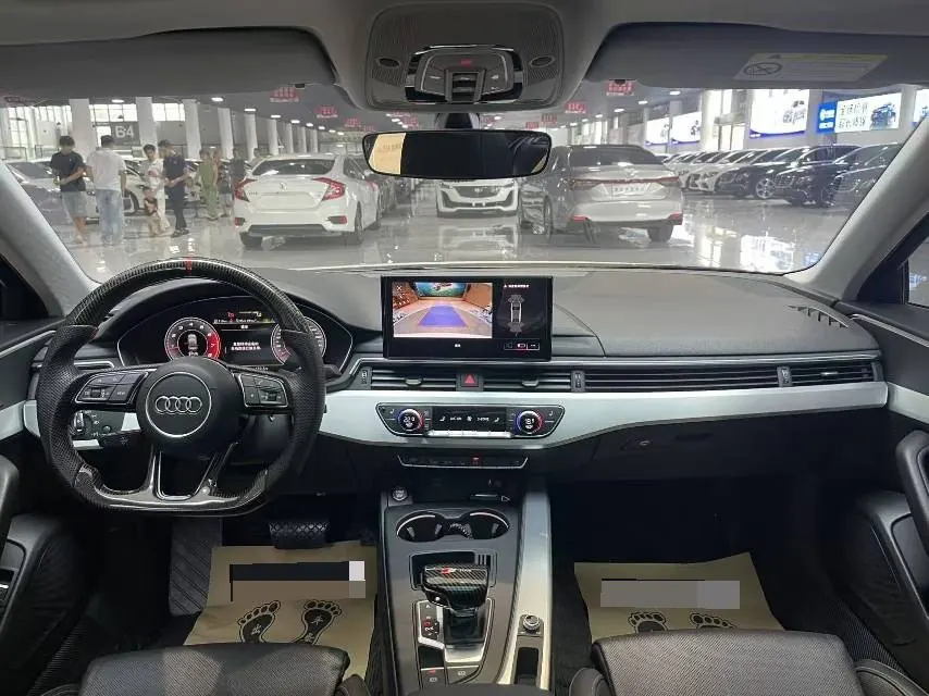 Audi 2022 A4L 2.0TFSI 40TFSI Deluxe Dynamic Automatic 4