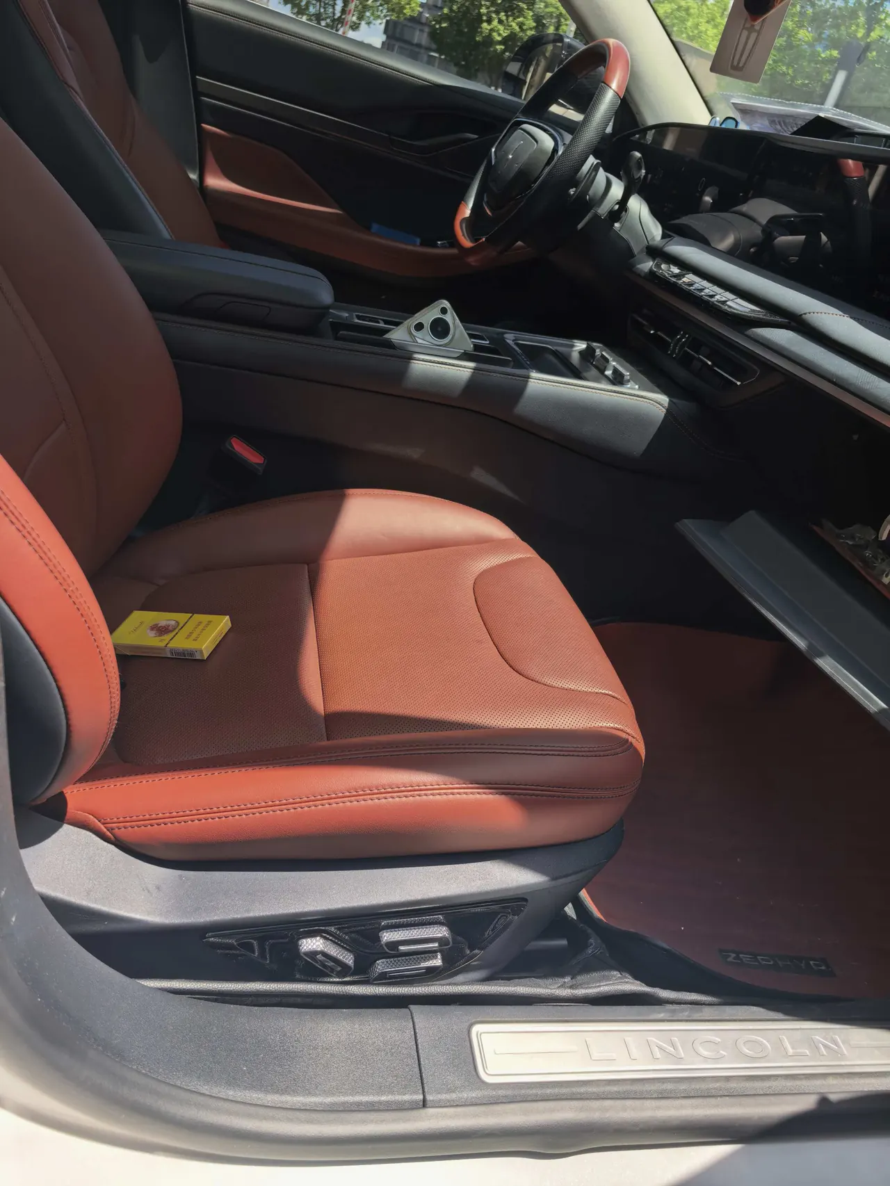 Lincoln 2022 Lincoln Z 2.0T I Cool Elegant Edition Automatic Gear 3