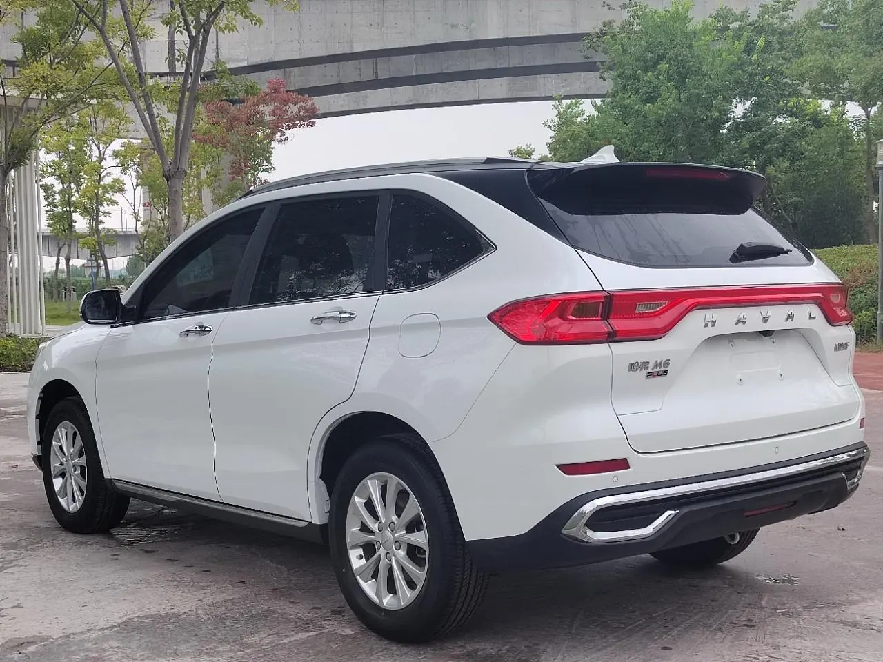 Haval 2022 M6 PLUS 1.5T Smart Automatic Gear 6