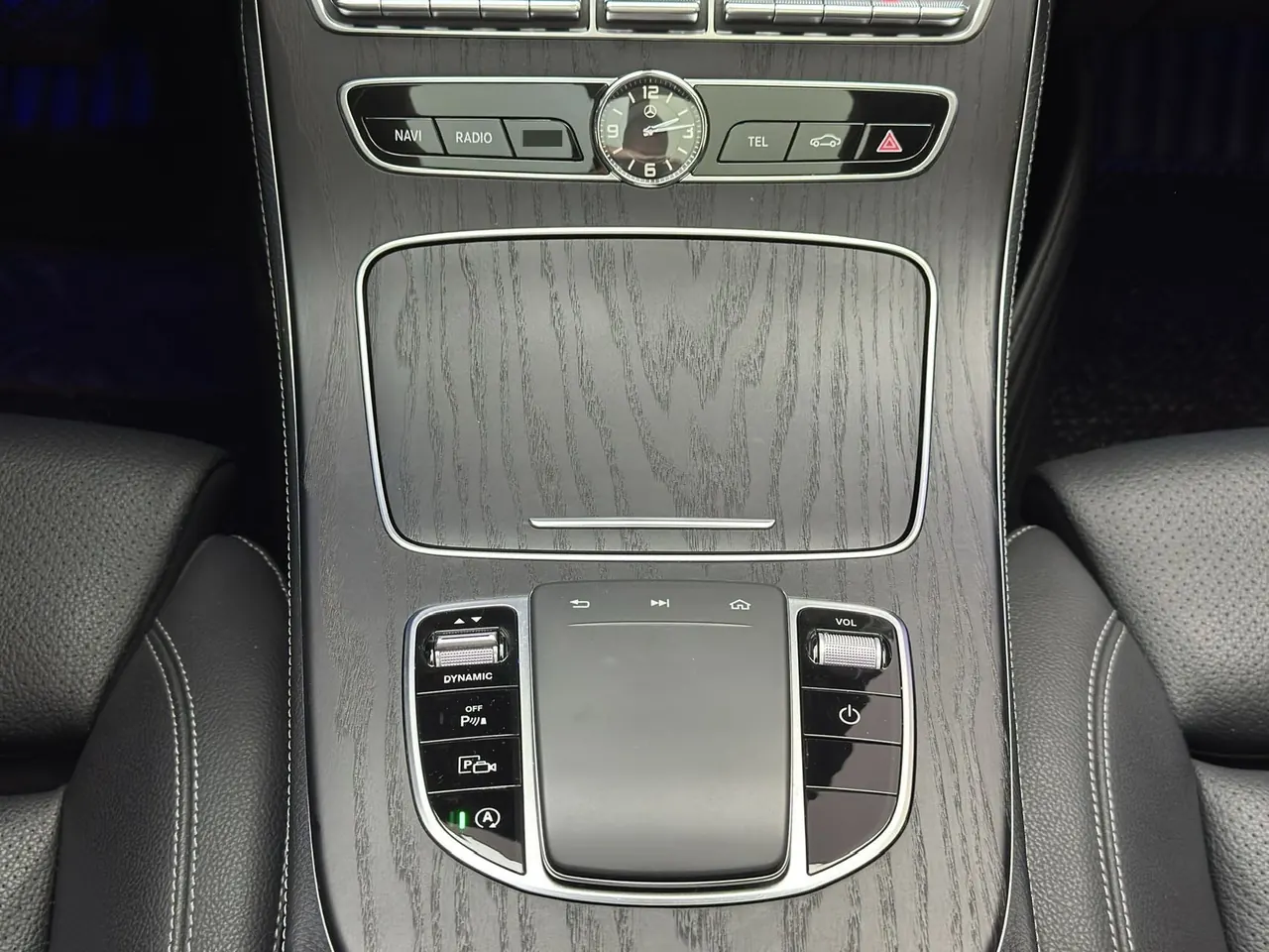 Mercedes Benz E Class 2020 E 260 L 48V 1.5T Sports (Modified) Automatic Gear 12
