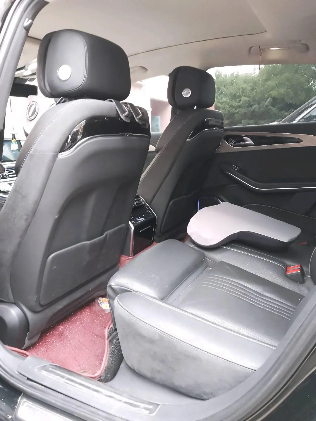 HongQi 2020 H9 48V 2.0T Zhilian Qi Chang Edition Automatic Gear 6
