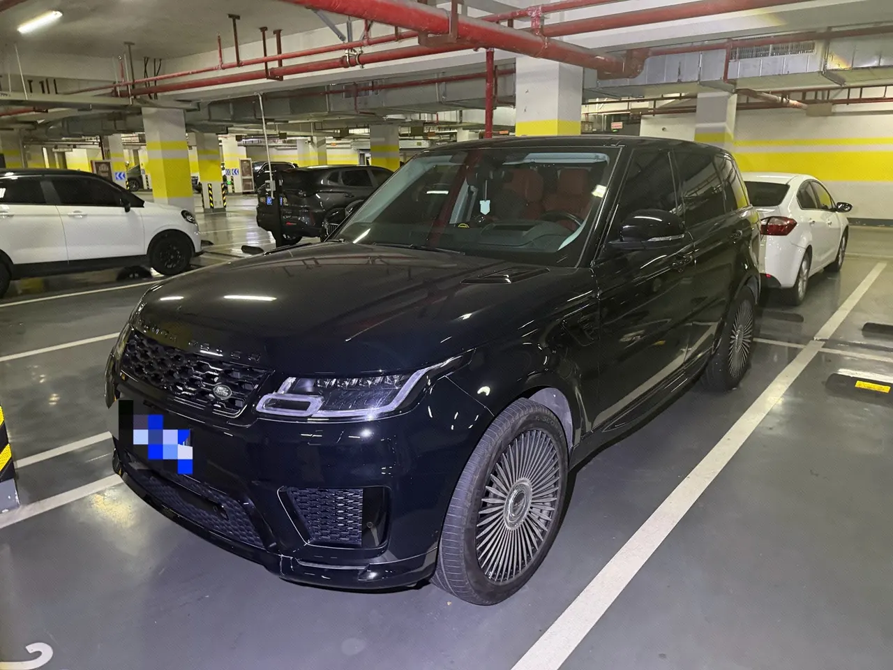 Land Rover Range Rover Sport Edition (Imported) 2022 Range Rover Sport Edition 48V 3.0T L6 Yao Black Edition Automatic Gear - View 1