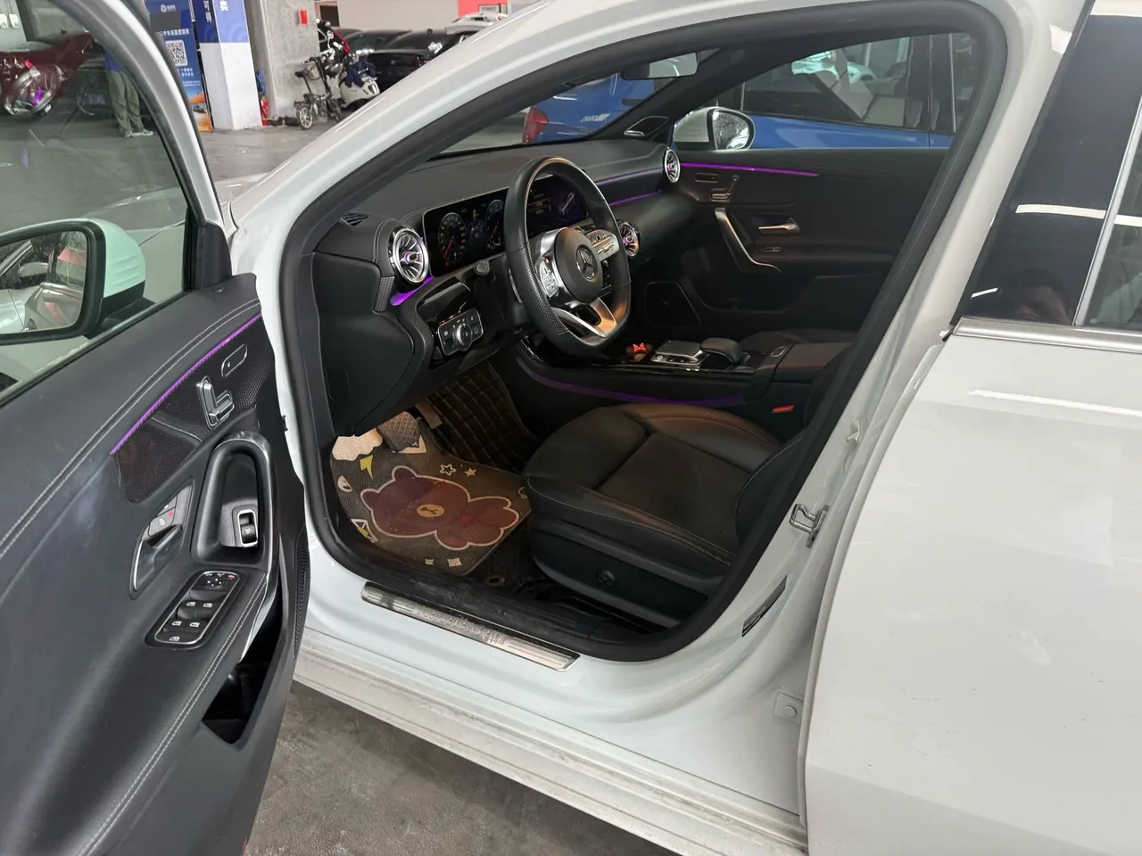 Mercedes Benz Class A 2020 A 200 L 1.3T Fashion (Modified) Automatic Gear 3