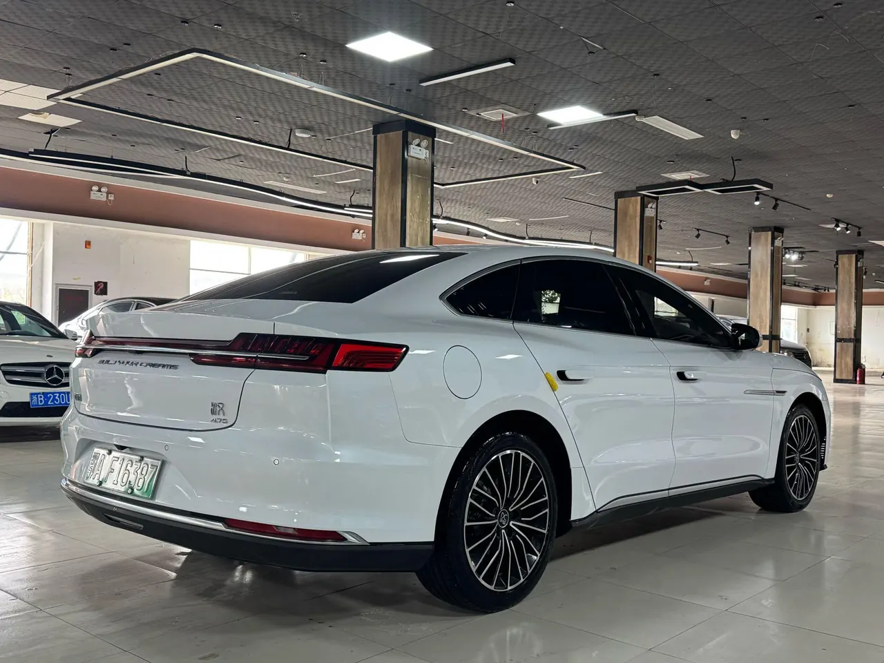 BYD 2020 Han DM 2.0T four-wheel drive performance version luxury automatic gear 9