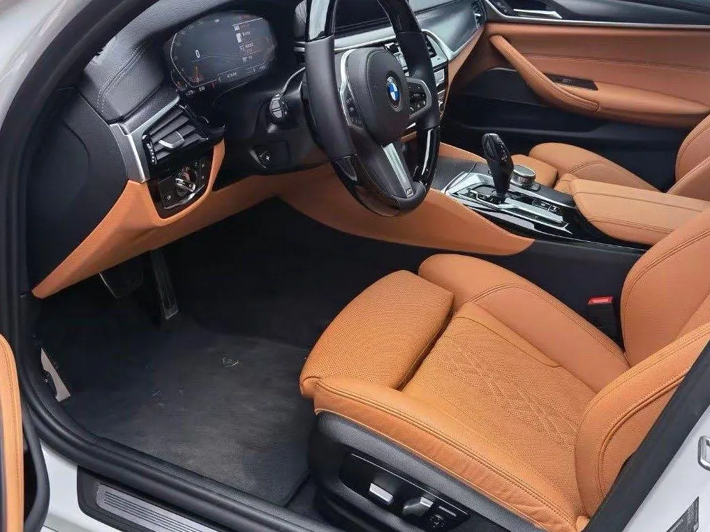 BMW 5 Series (Imported) 2021 530i 2.0T M Sports Suit Automatic Gear 2