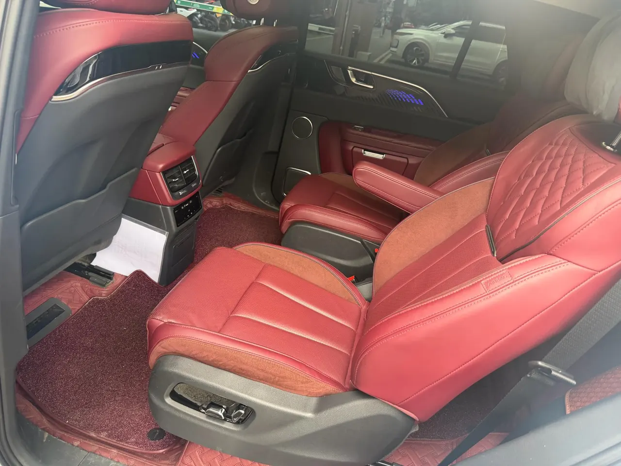 HongQi 2021 E-HS9 Flag Enjoy 6-seat Automatic Gear 5