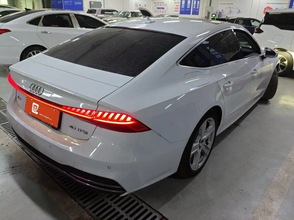 Audi A7 (Imported) 2021 A7 Sportback 2.0TFSI 40TFSI Luxury Automatic Gear 4