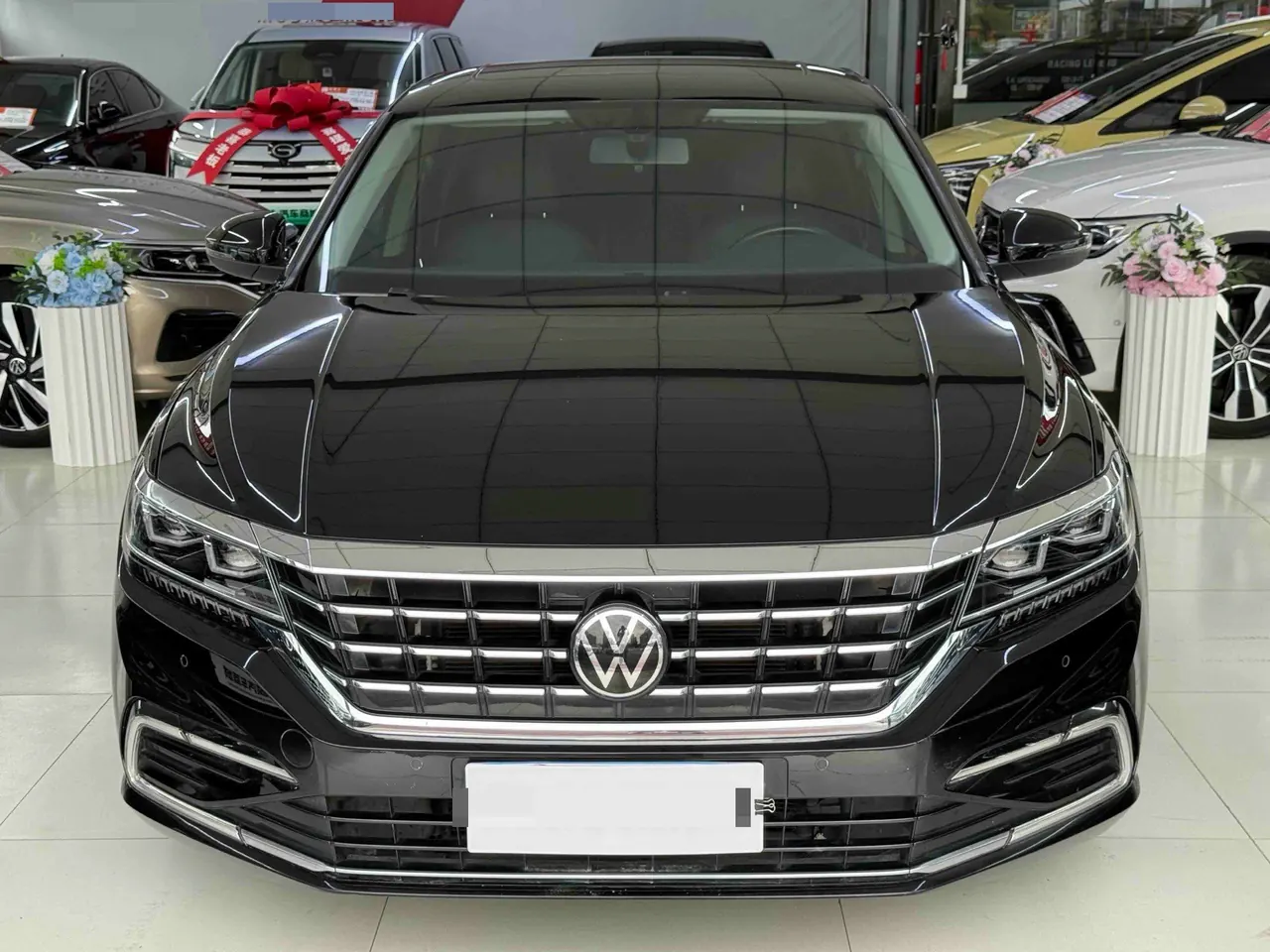 Volkswagen 2021 Passat 2.0TSI 330TSI Deluxe Edition Automatic 2