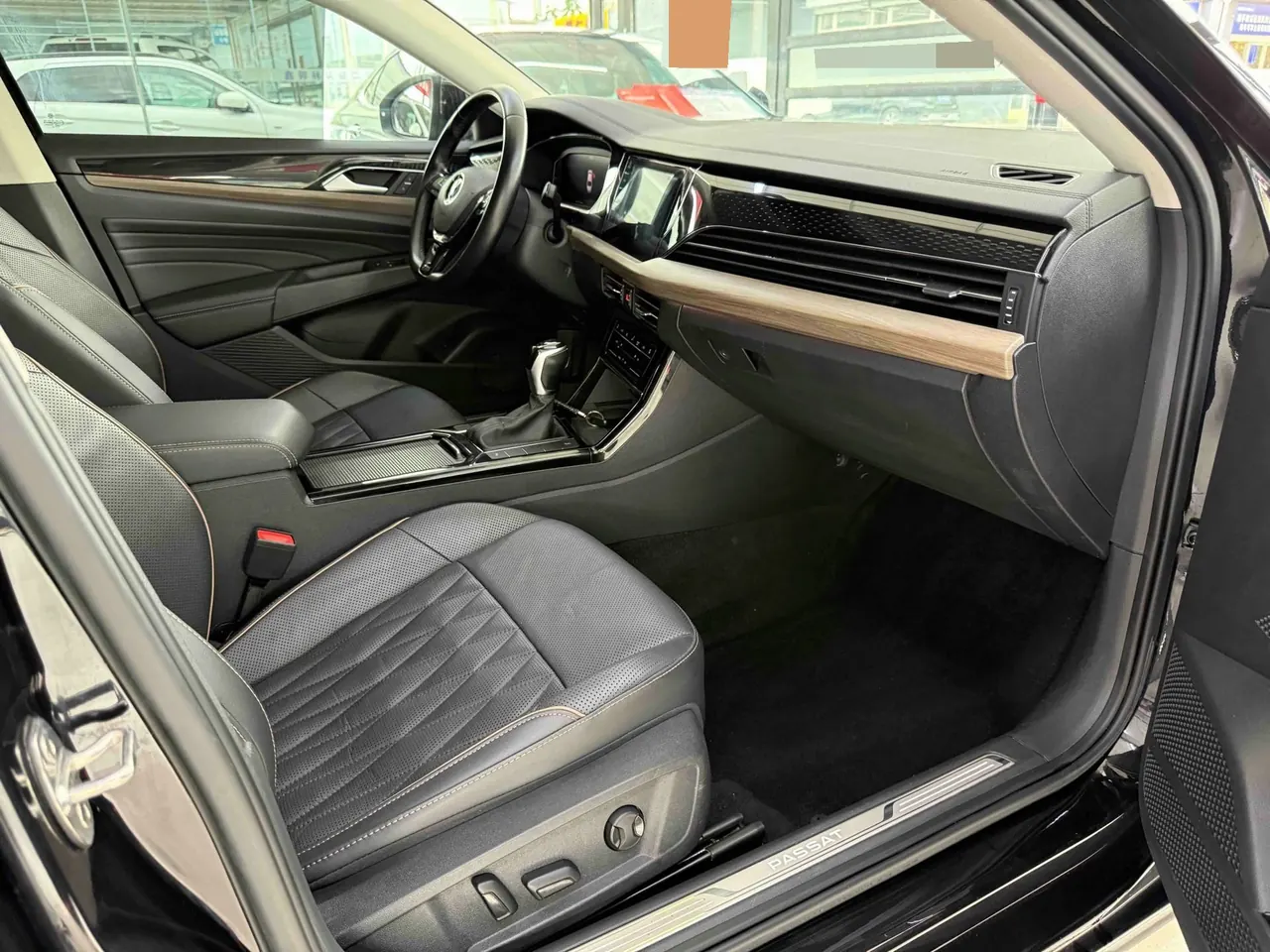 Volkswagen 2021 Passat 2.0TSI 330TSI Deluxe Edition Automatic 7
