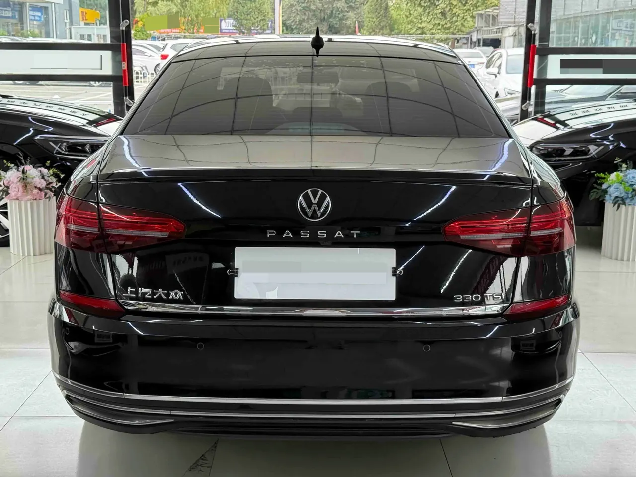 Volkswagen 2021 Passat 2.0TSI 330TSI Deluxe Edition Automatic 9
