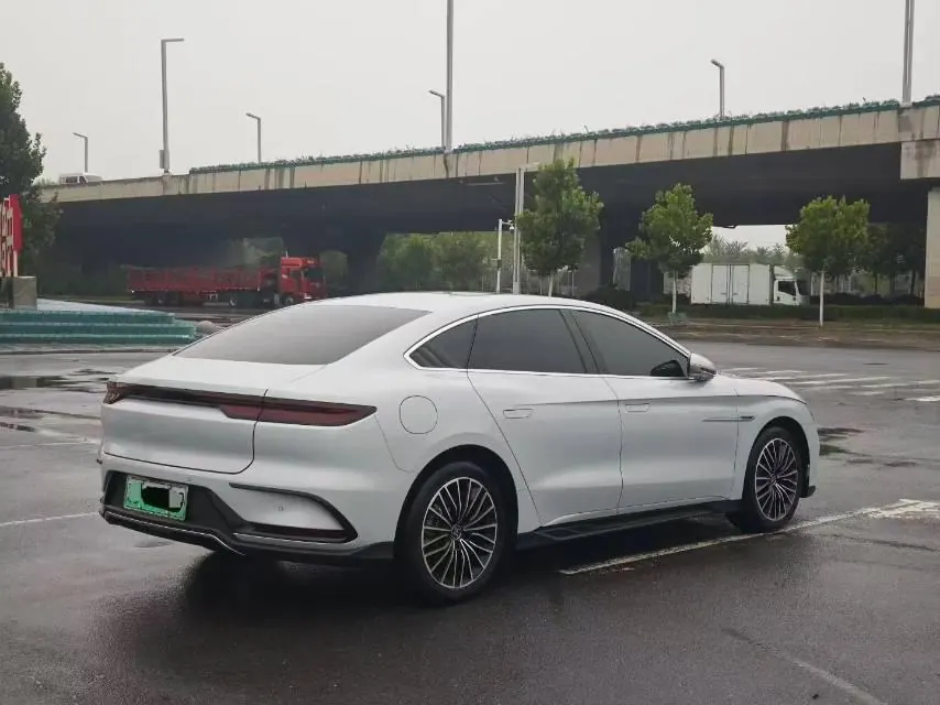 BYD 2024 Han DM-i 1.5T stepless glory version 121KM honorable automatic gear 9