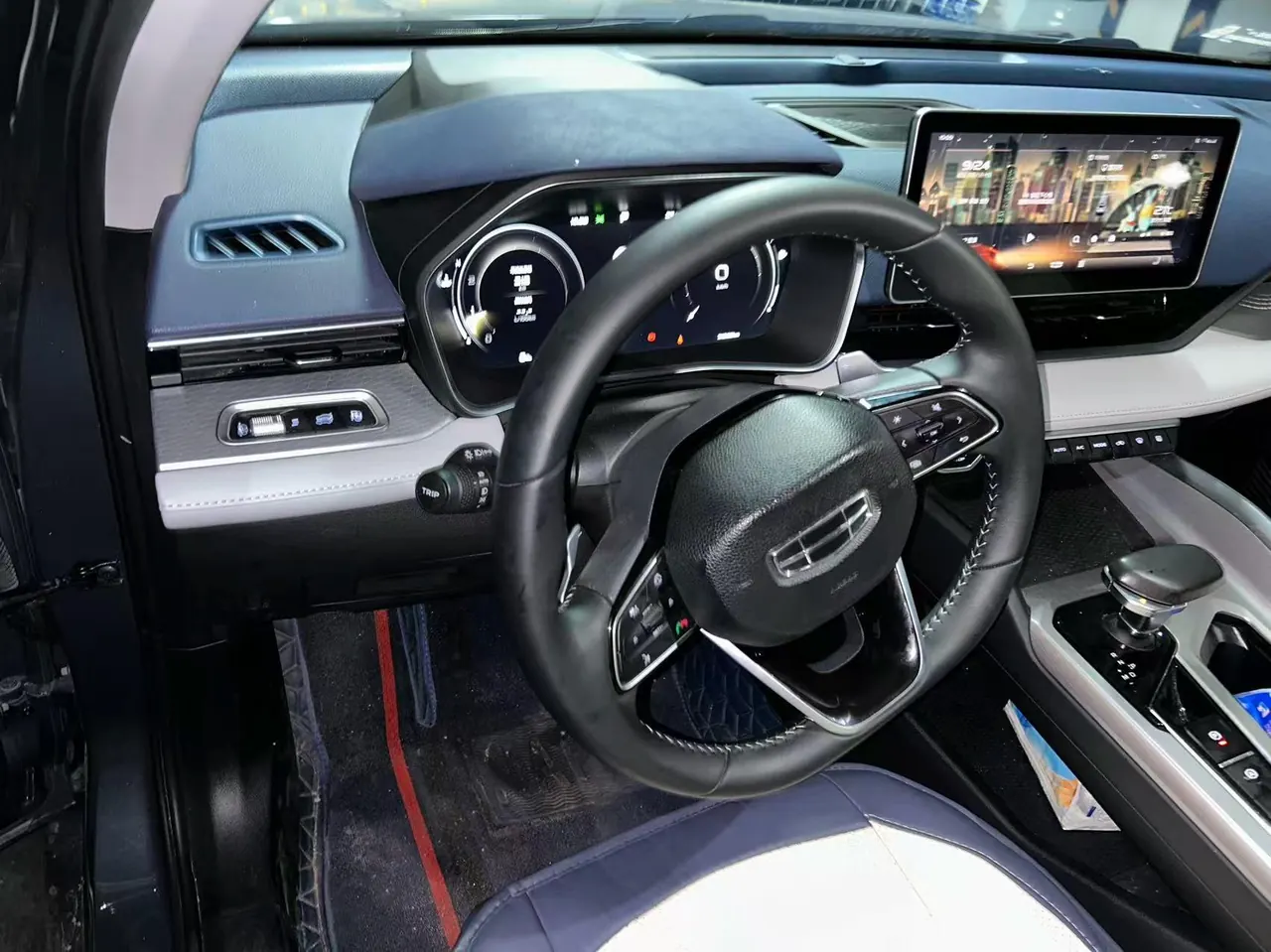 Geely 2021 xingrui 2.0T distinguished model (modified) automatic gear 3