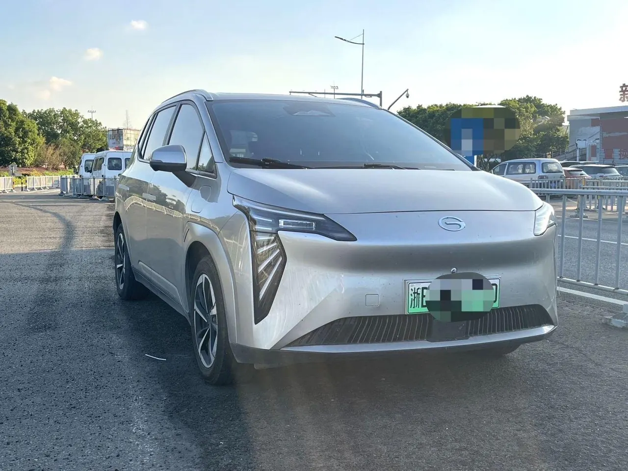 GAC Aion 2024 Aion Y Younger Star Edition 49.75kWh Automatic Gear 2