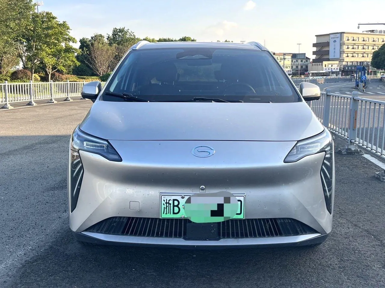 GAC Aion 2024 Aion Y Younger Star Edition 49.75kWh Automatic Gear 3