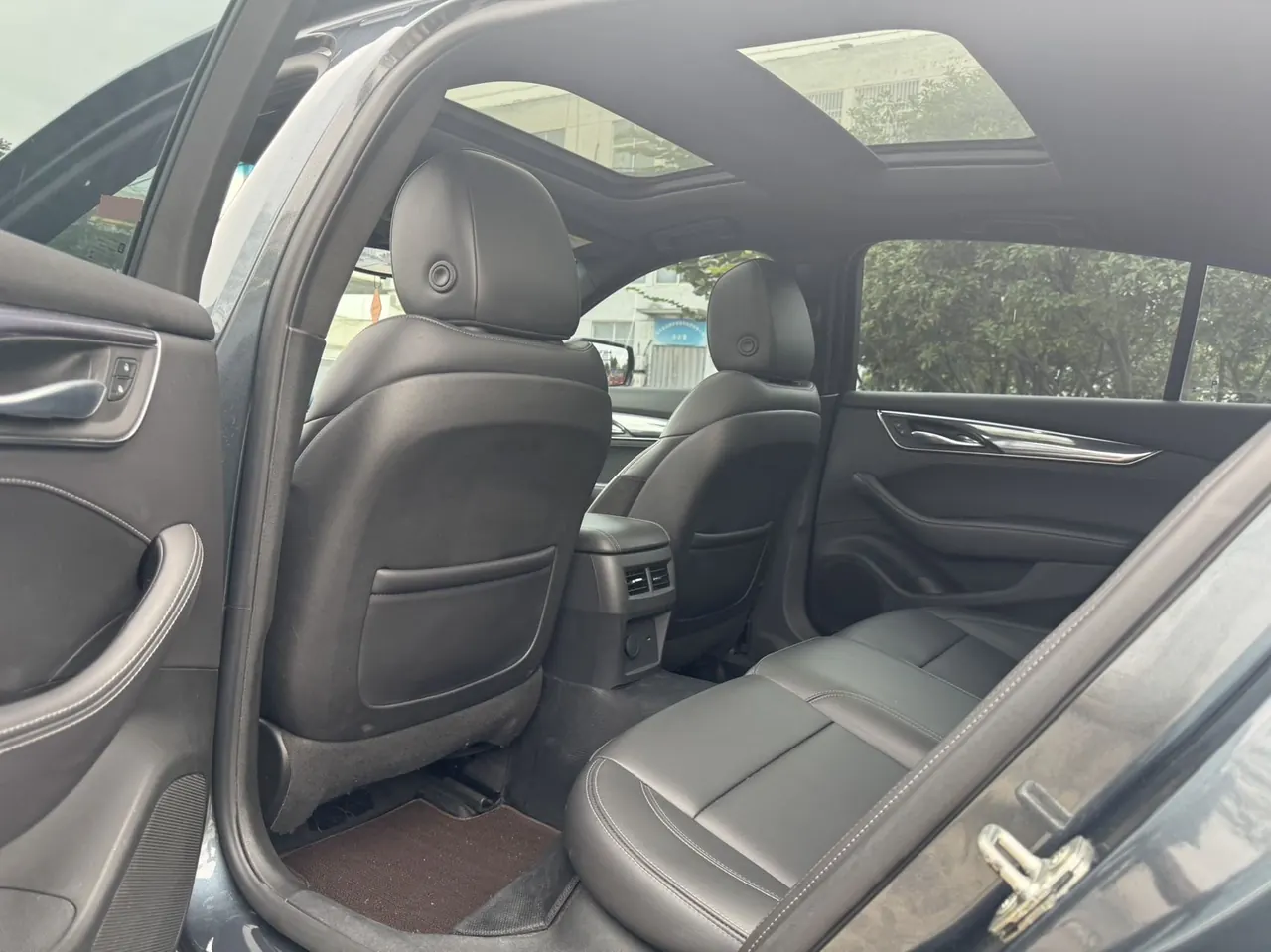 Cadillac 2020 CT5 2.0T 28T Fashion (Modified) Automatic Gear 7