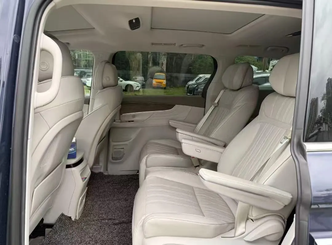 Roewe 2022 iMAX8 2.0TGI 400TGI Happy Gathering Edition Automatic Gear 5