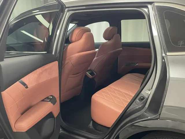 ChangAn 2025 CS75 PLUS 1.5T New Blue Whale Prestige Automatic 11
