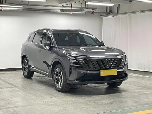 ChangAn 2025 CS75 PLUS 1.5T New Blue Whale Prestige Automatic 6