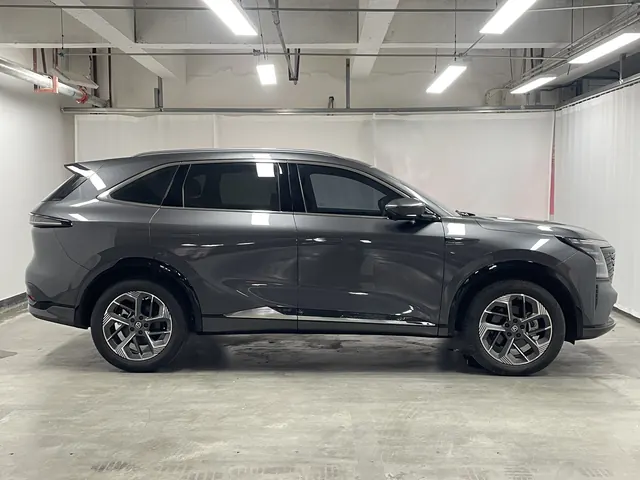 ChangAn 2025 CS75 PLUS 1.5T New Blue Whale Prestige Automatic 9