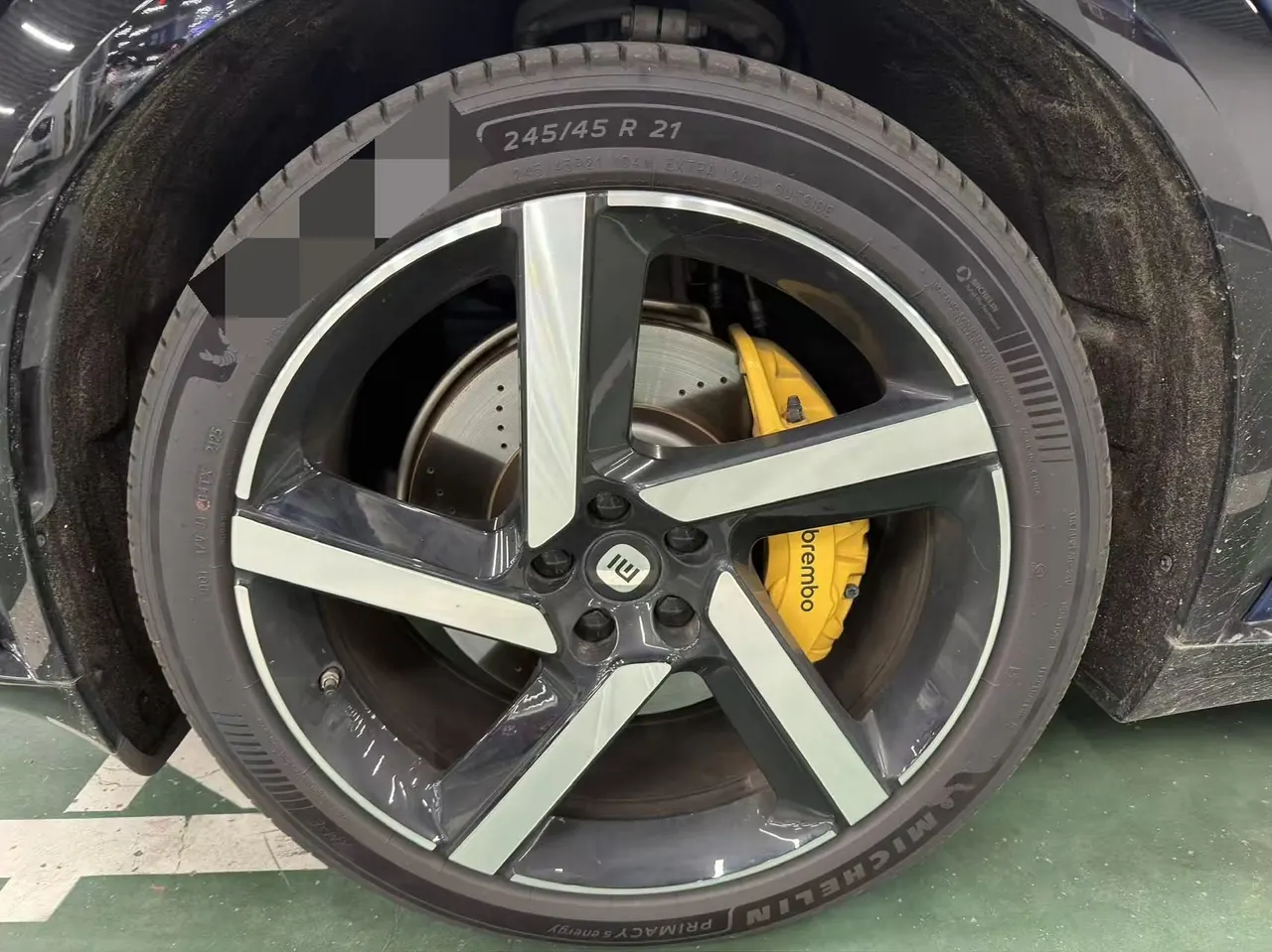 MI 2025 YU7 Long Endurance High Performance Four-wheel Drive Max Edition Automatic Gear 4