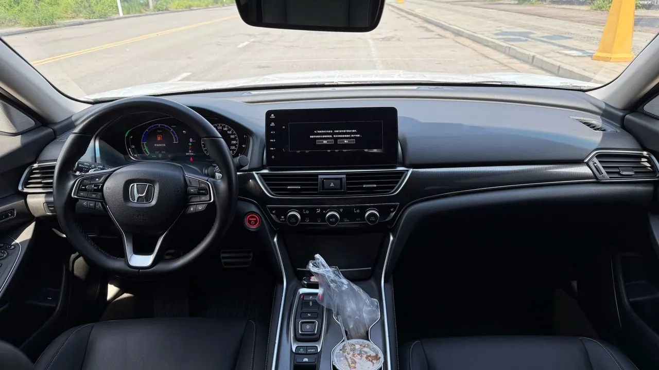 Honda 2022 10th Generation Accord Hybrid 2.0 Stepless Magic Night Reed Edition Automatic Gear 6