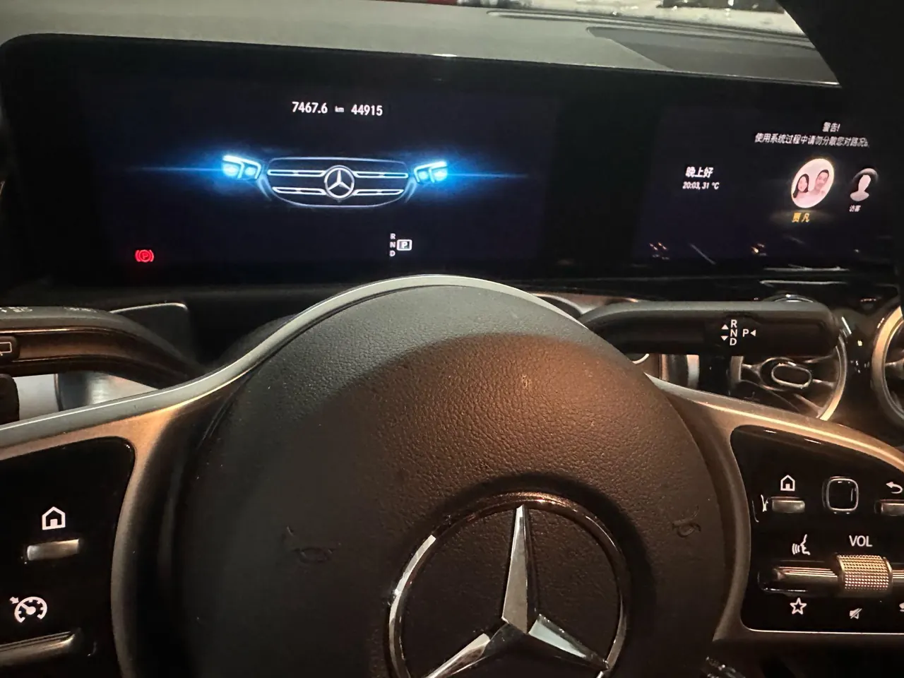 Mercedes Benz 2022 GLB 220 2.0T Dynamic Automatic 5