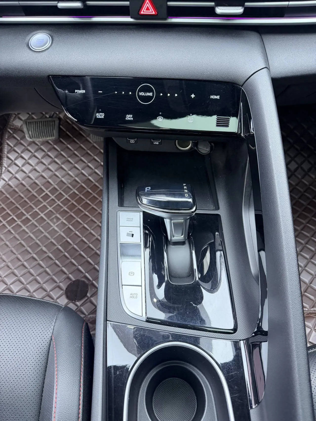 Hyundai 2022 Elantra-Sanxiang 1.5 Stepless 20th Anniversary Automatic Gear 11
