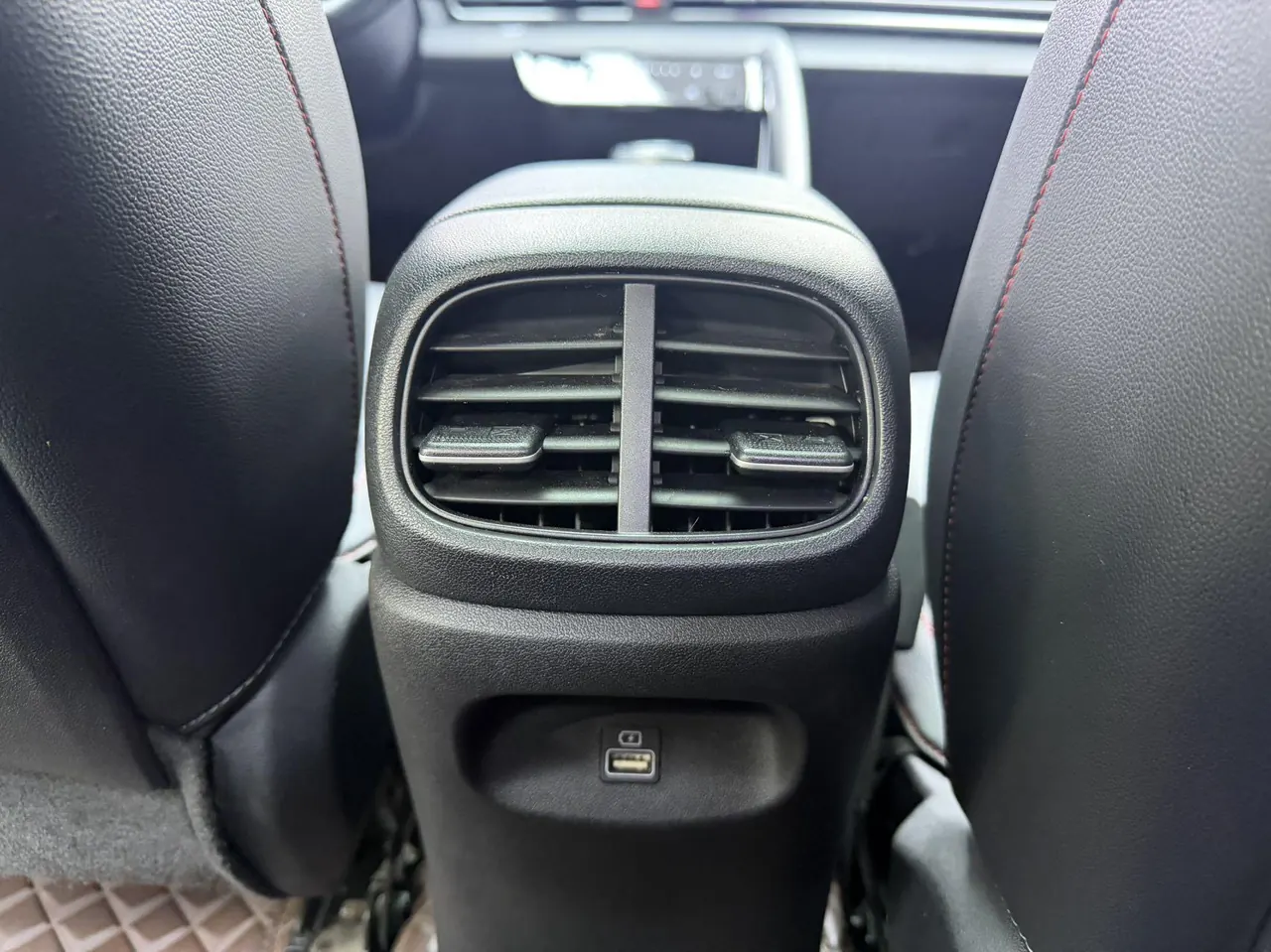 Hyundai 2022 Elantra-Sanxiang 1.5 Stepless 20th Anniversary Automatic Gear 14