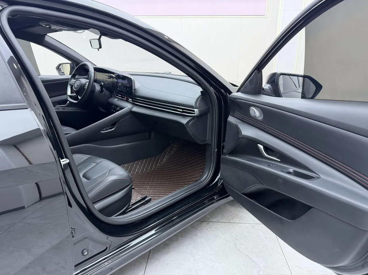 Hyundai 2022 Elantra-Sanxiang 1.5 Stepless 20th Anniversary Automatic Gear 18
