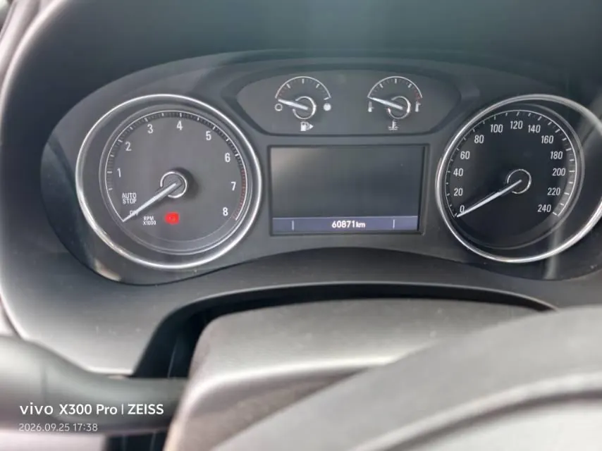 Buick 2020 LaCrosse 2.0T Avenir Flagship Automatic Gear 19