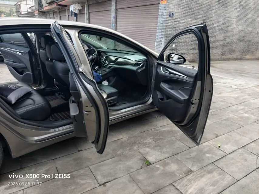 Buick 2020 LaCrosse 2.0T Avenir Flagship Automatic Gear 7